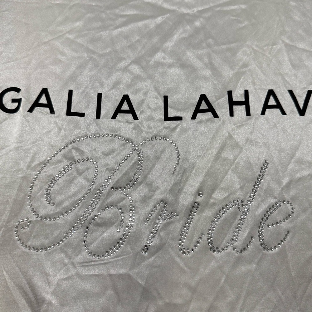 Ivory Bride Satin Robe - Picture 10 of 10